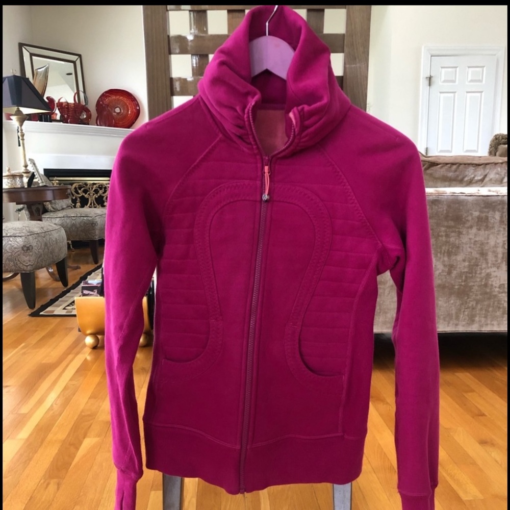 Lululemon Jacket - like new!